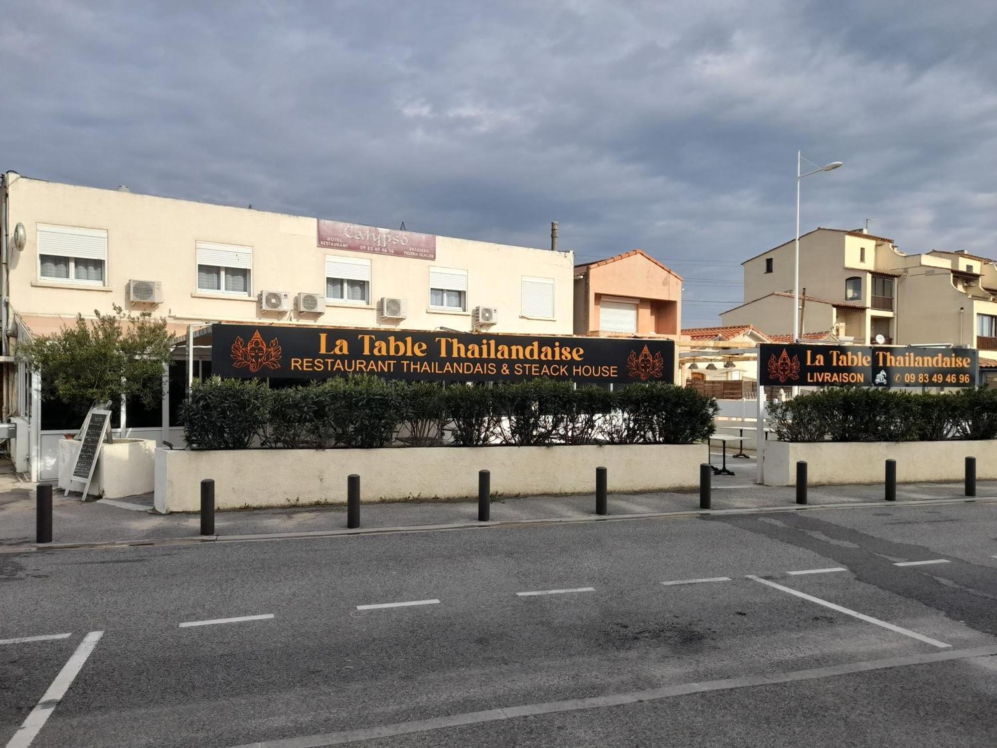 Hotel Restaurant Calypso Fos-sur-Mer Exterior photo